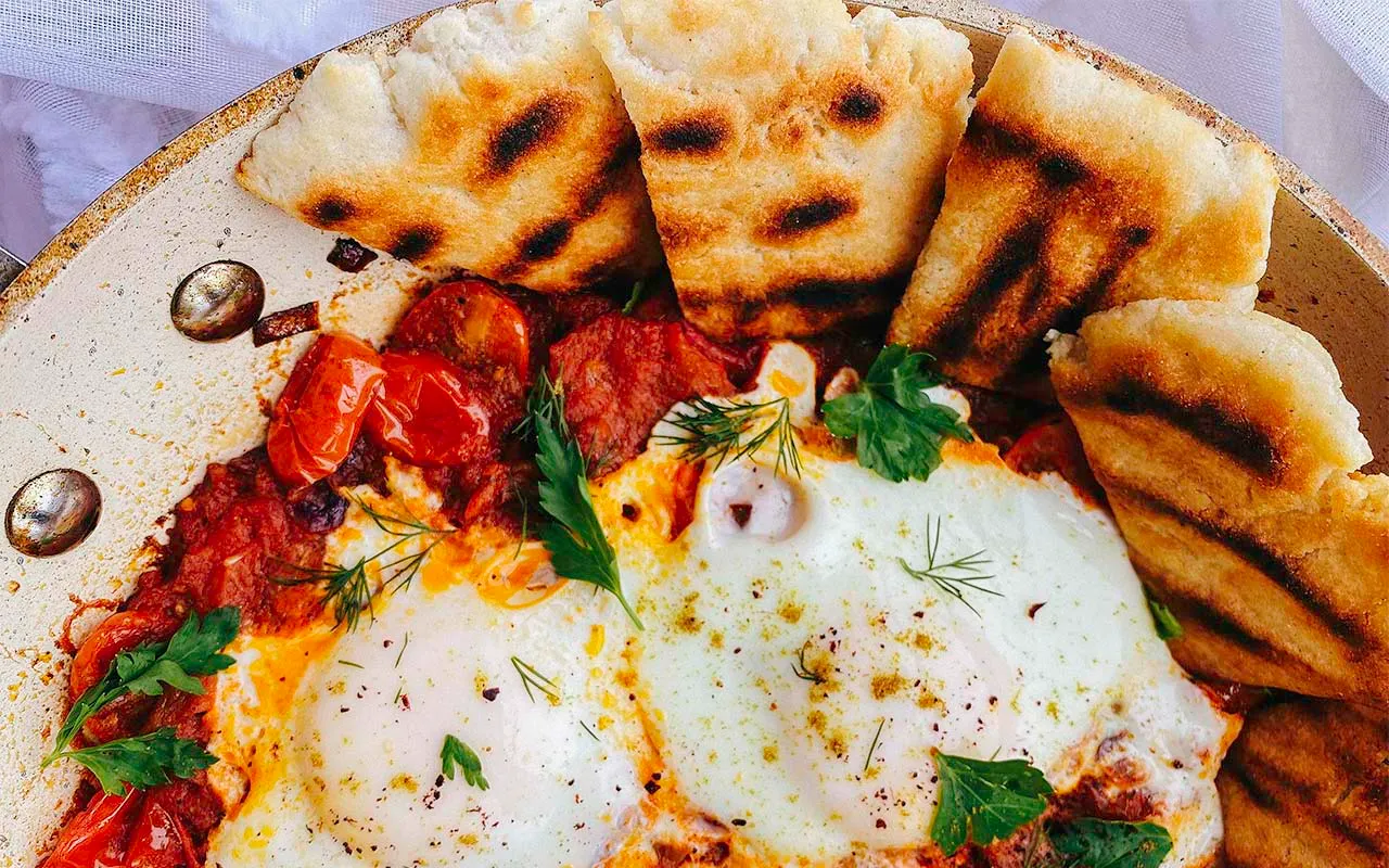 Birthright Israel alumna Carly Alterman's Shakshuka with pita bread recipe