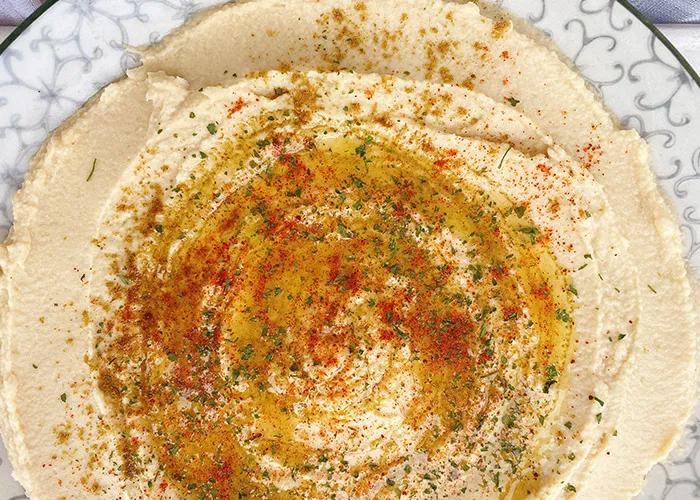 Recipe Feature: How to Make Homemade Hummus