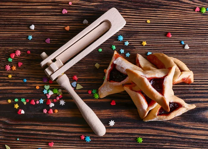 Test Your Purim Smarts: A Multiple Choice Character Quiz