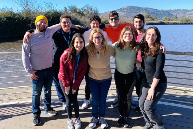 Samantha Rubenstein with friends on Birthright Israel
