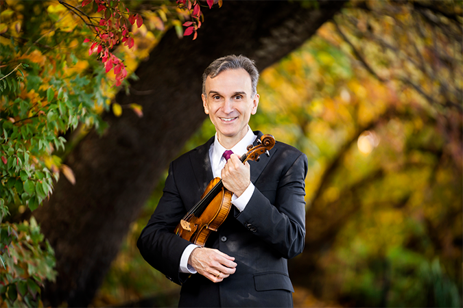 GIL SHAHAM ǀ PHOTOGRAPHY: CHRIS LEE