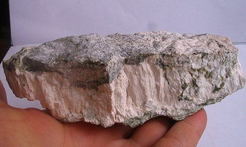 MAGNESIA CARBONICA