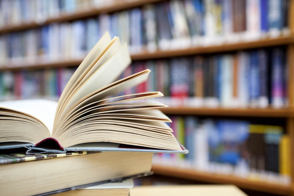 Book Review - The Art Of Falling Apart