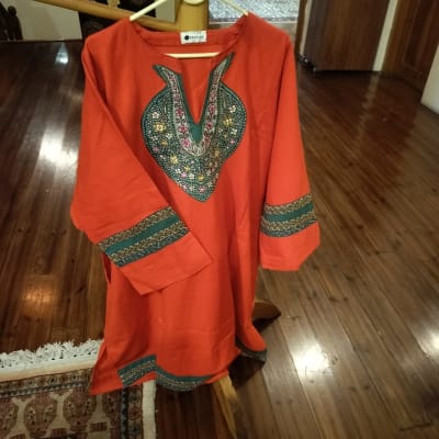Red and Green Combination Pheran