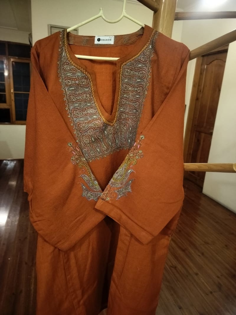 Hand Embroidery Sozini Work Pheran