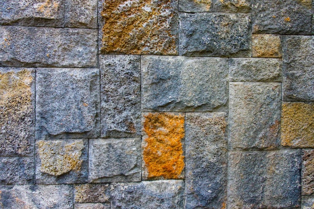 Stone veneer