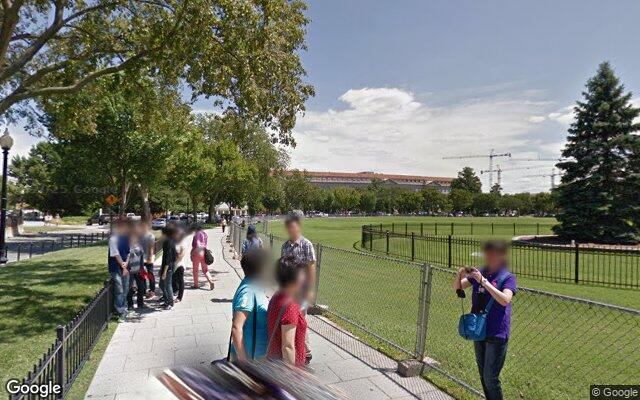 Street-level view near VIZSLAND Daycare & Boarding