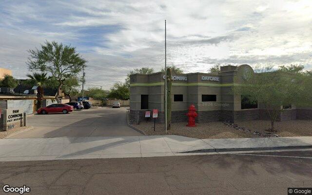 Street-level view near Paw Commons Scottsdale