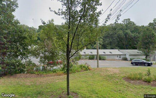 Street-level view near Roaring Brook Kennels