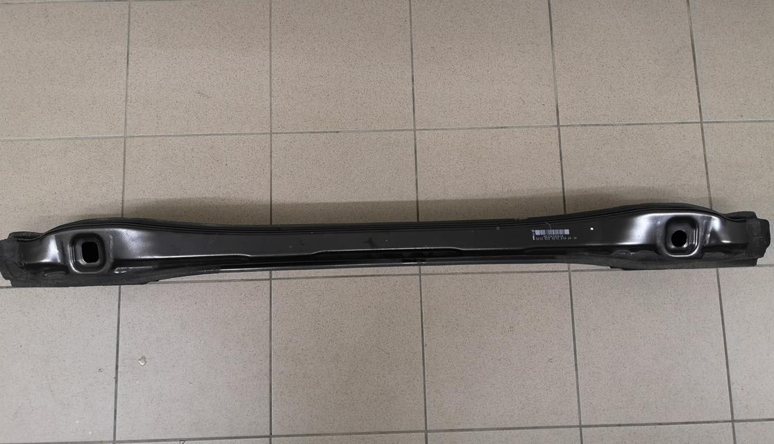 Mercedes-Benz E-klasė, AMG (W124, W210, W211, W212, W213, C207, W238) Balkis galinio bamperio A2126102414