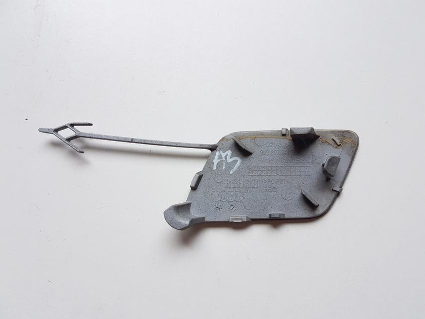 Audi A3, S3 Priekinis tempimo kilpos dangtelis 8V3807241B 3