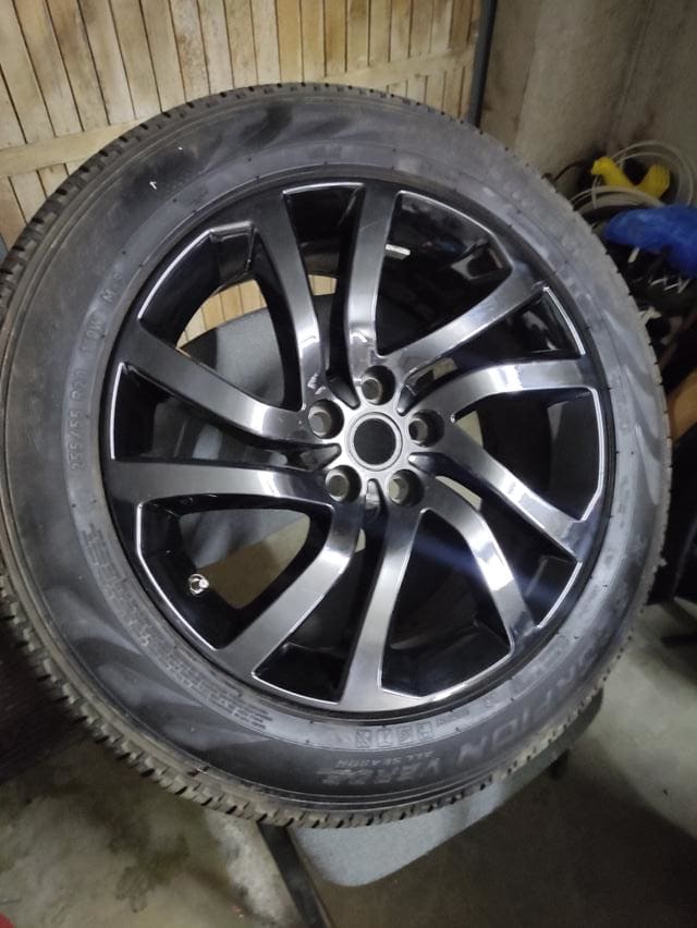Land Rover Discovery R20 lengvojo lydinio ratlankis(-iai) HY32-1007-MA