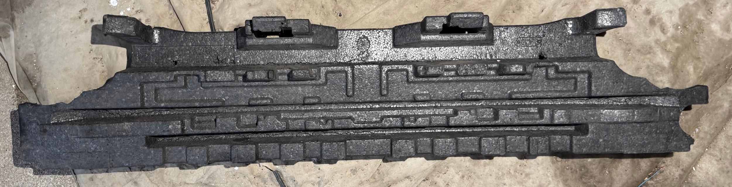 Ford S-MAX Priekinis sustiprinimas bamperio 6M21-R17A780-AE; D1N7A 1