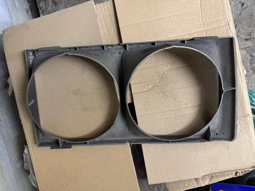 Lada 2106 Grotelės viršutinės 2106-8401016 2