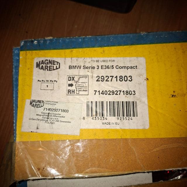 BMW Series 3 Galinis žibintas kėbule 714029271803 1