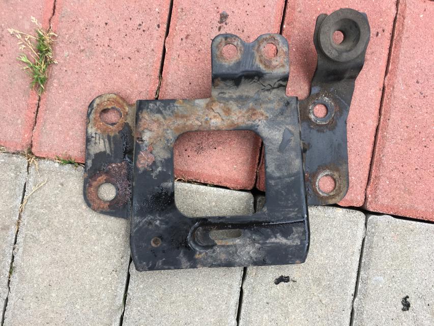 Ford Mondeo Oro filtro dėžės laikiklis 6G9N-R6K034-DF