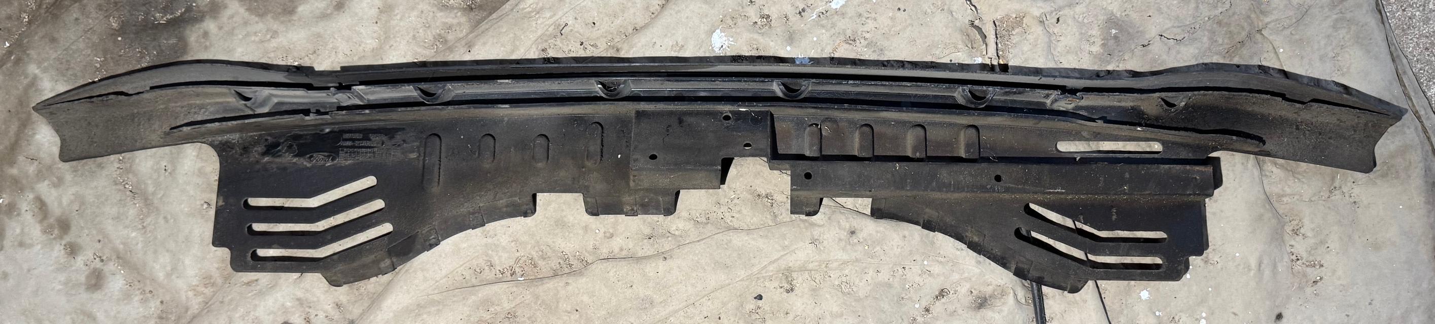 Ford S-MAX Galinis laikiklis bamperio AM21-R17B861-A 1