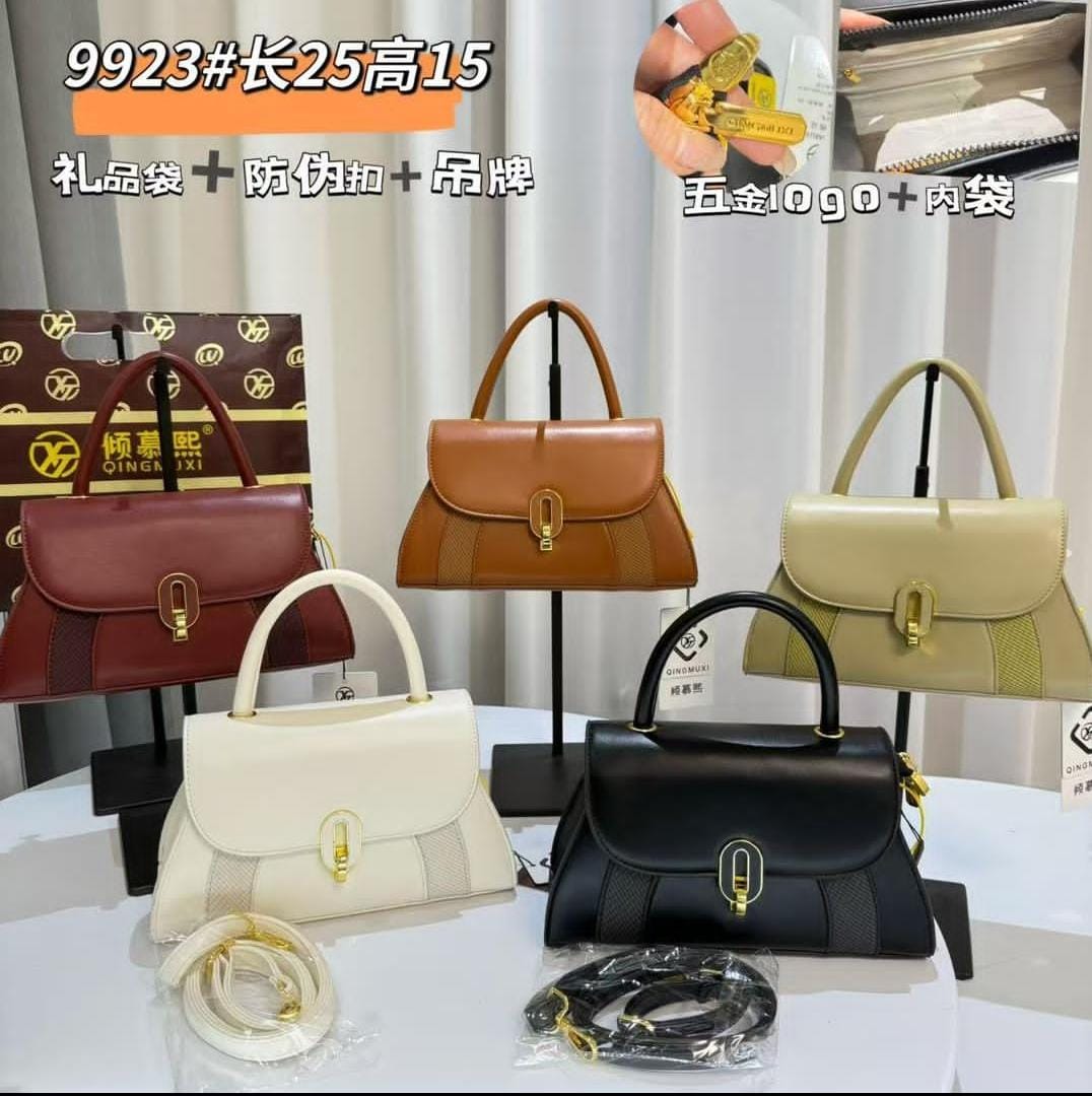Louis Vuitton Bos bag 