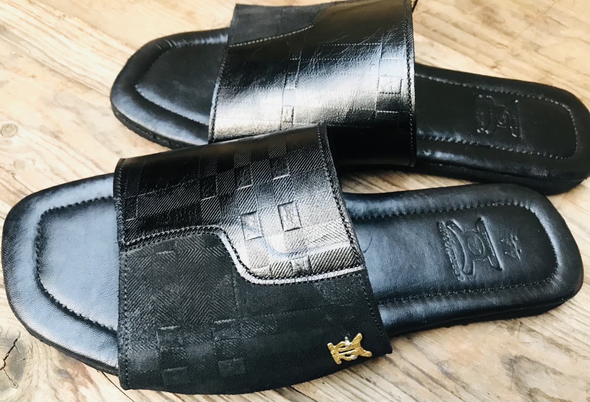Black check insole sport