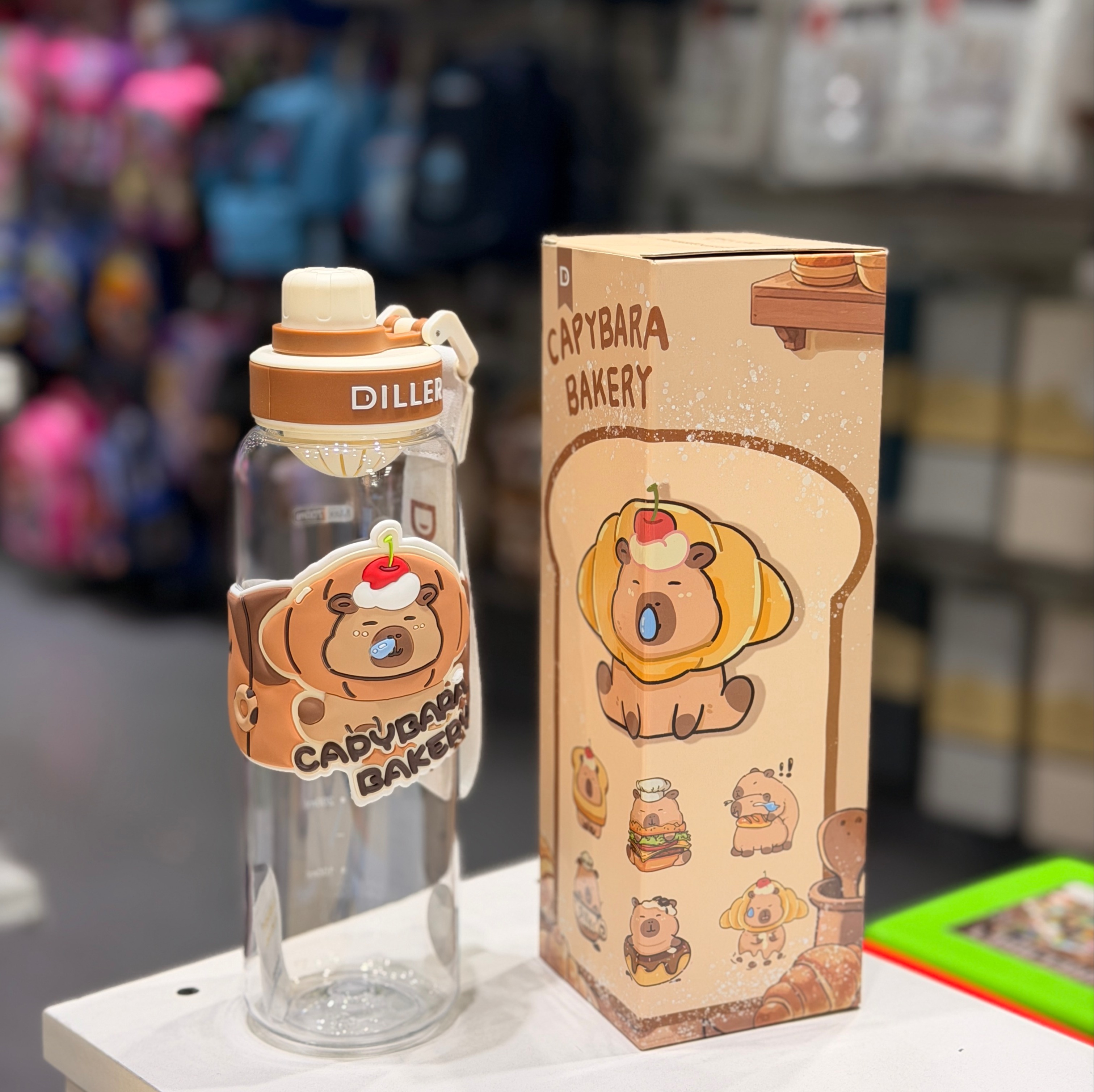 Botella infantil capibara 700ml