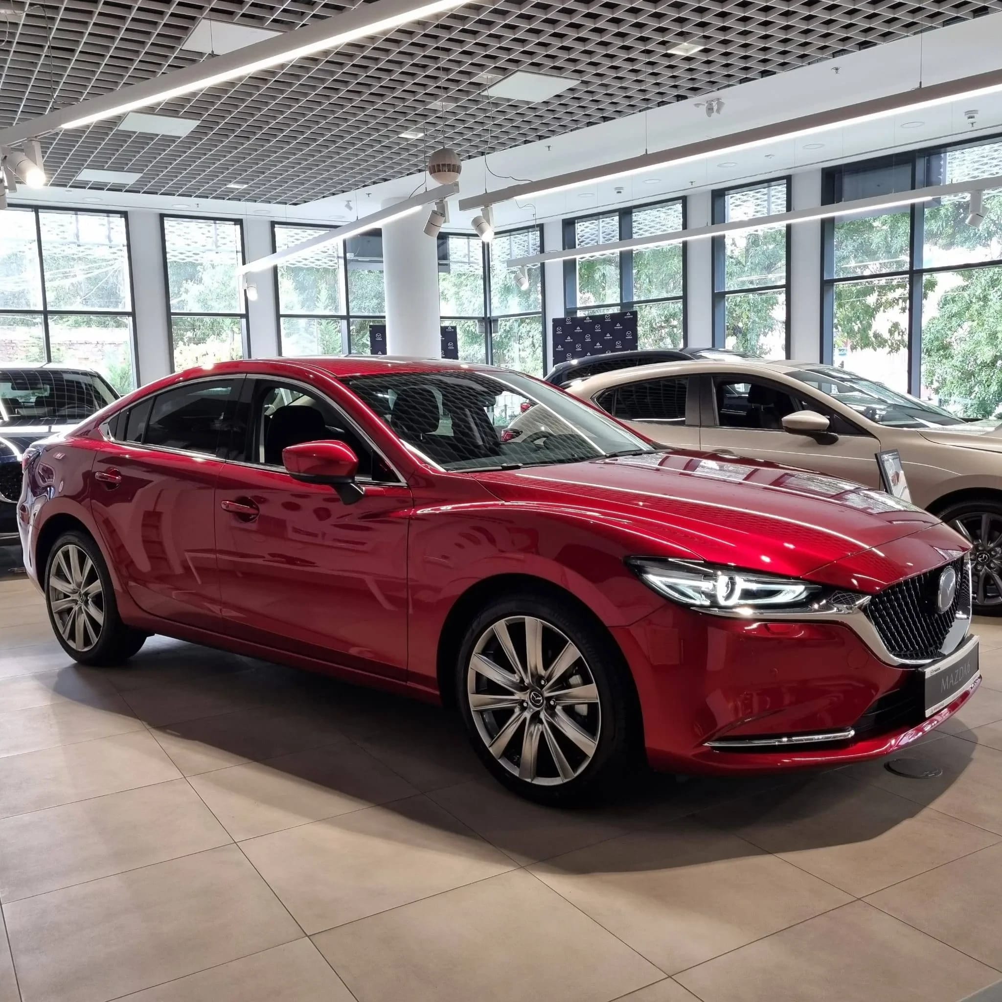 Descoperă bucuria de a conduce la volanul unei Mazda!
