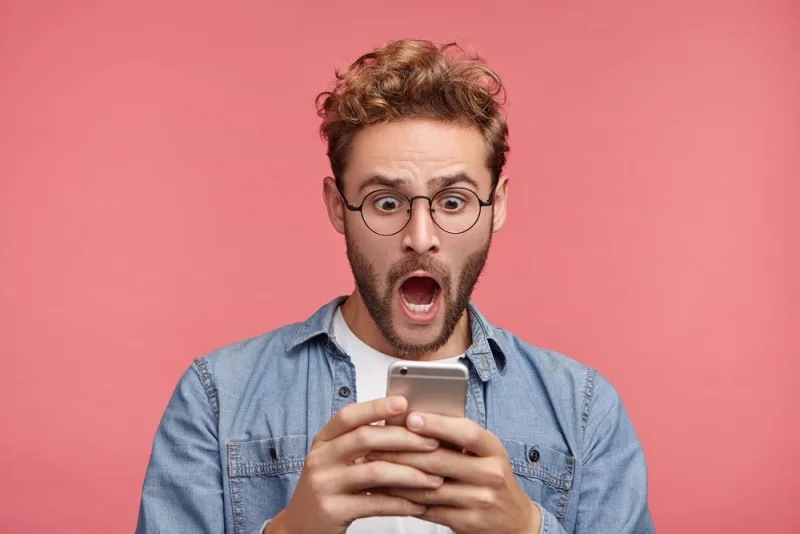 Five Disturbing Pieces of Information That Facebook Knows About You Right Now