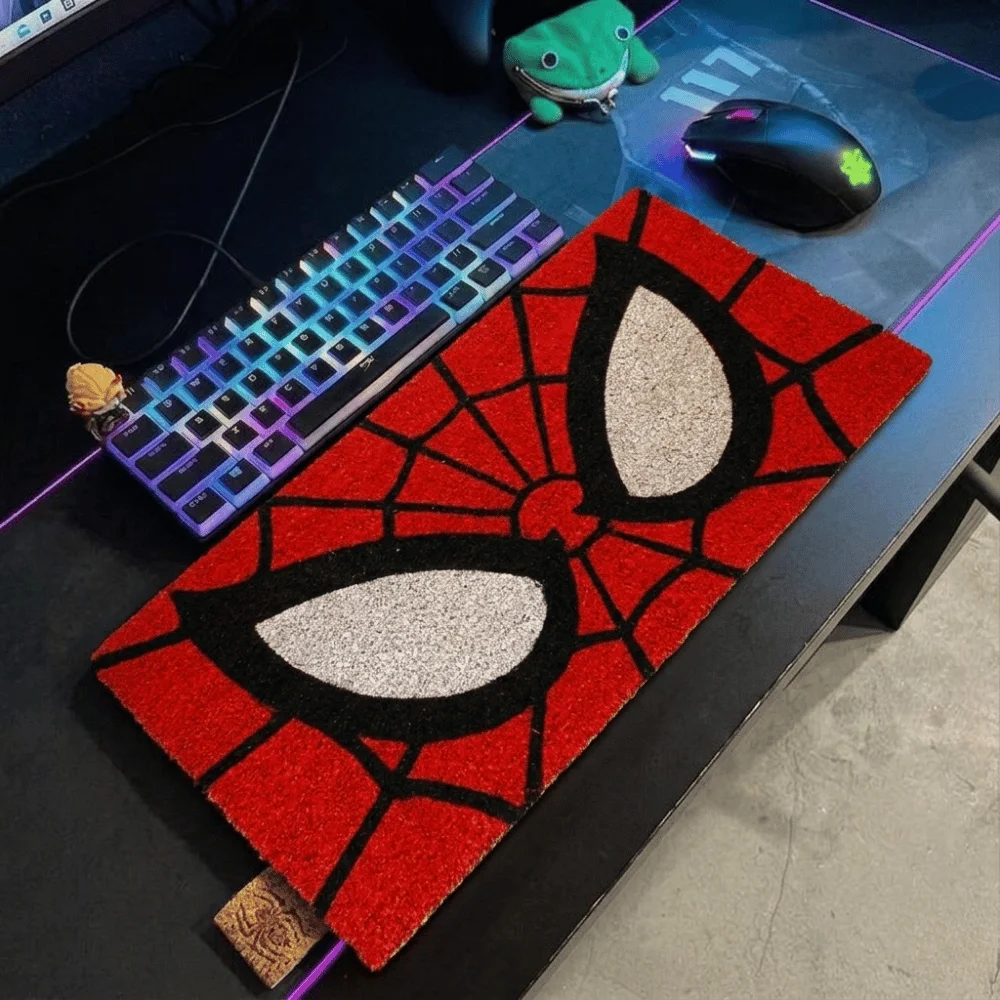 Spider-Man: The Web-Slinger Hand Rest