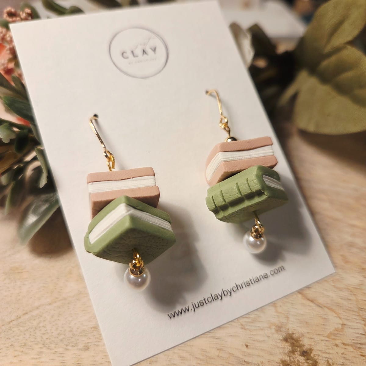 Bookstack Dangles