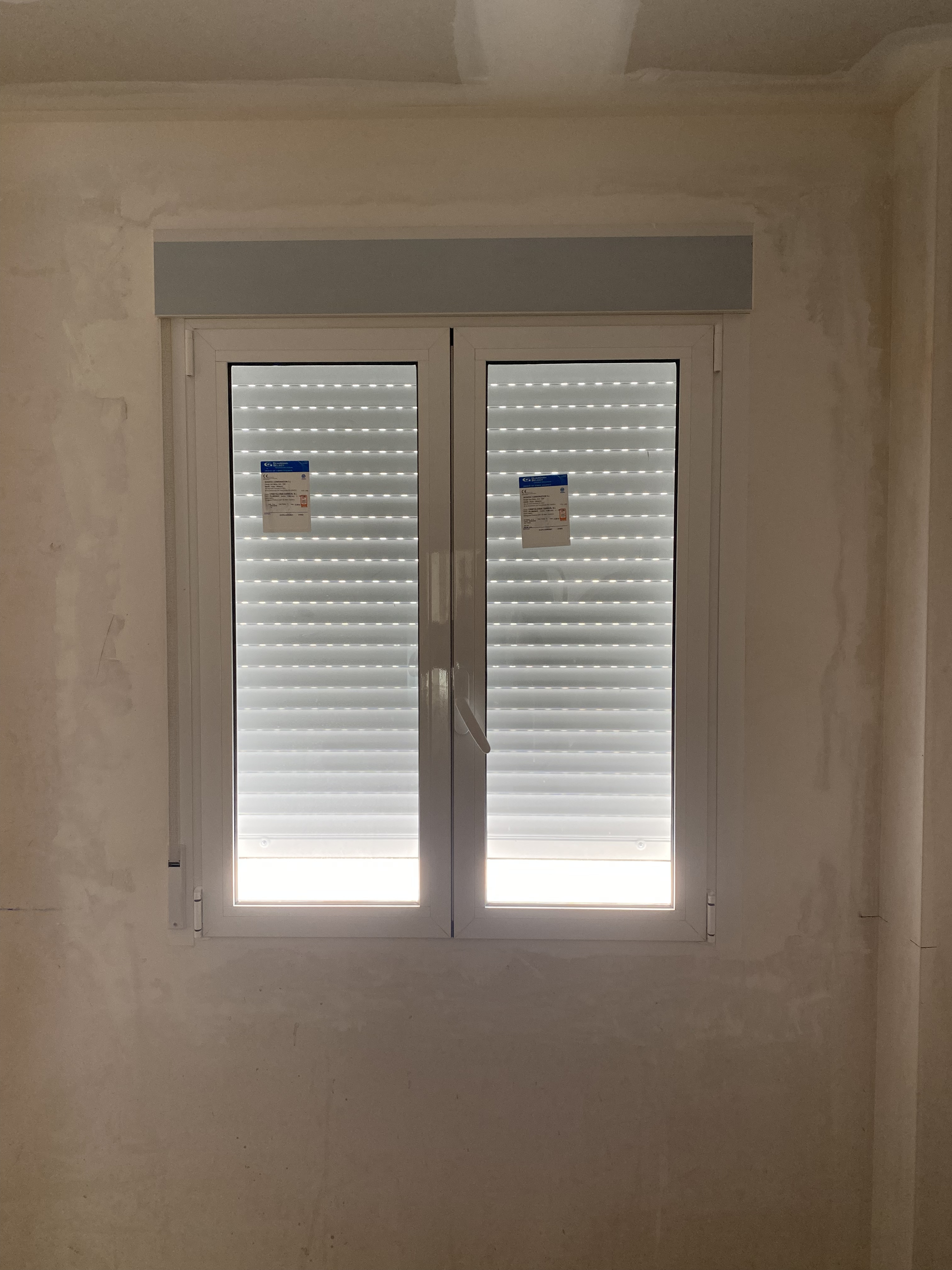 Ventanas aluminio hogares Elche Novelda