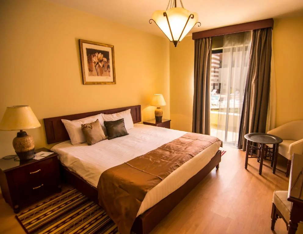 Doppelzimmer Lagoon blick Frühstück und Abendessen