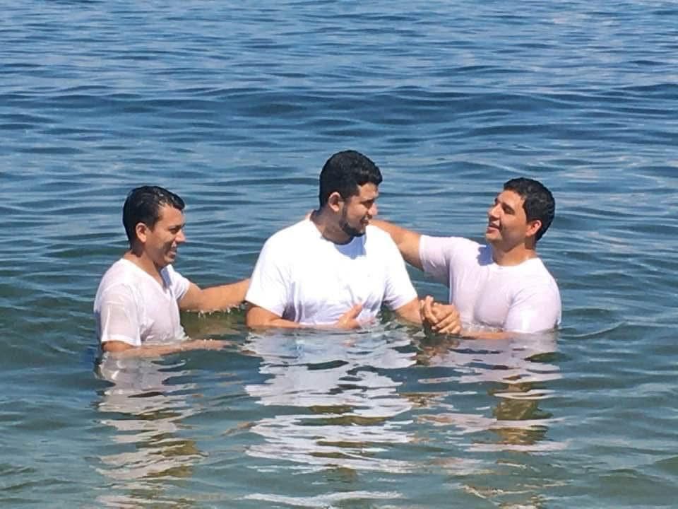 Bautismos de Iglesia Bautista La Vid