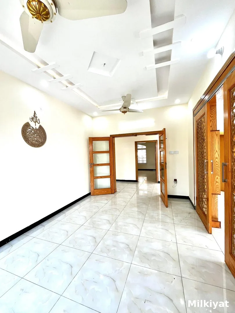 5 Marla Brand Corner House For Sale  — photo 2