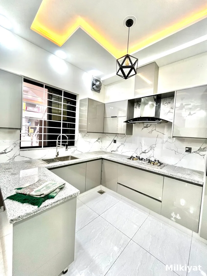 5 Marla Brand New House For Sale In Jinah Garden — photo 1