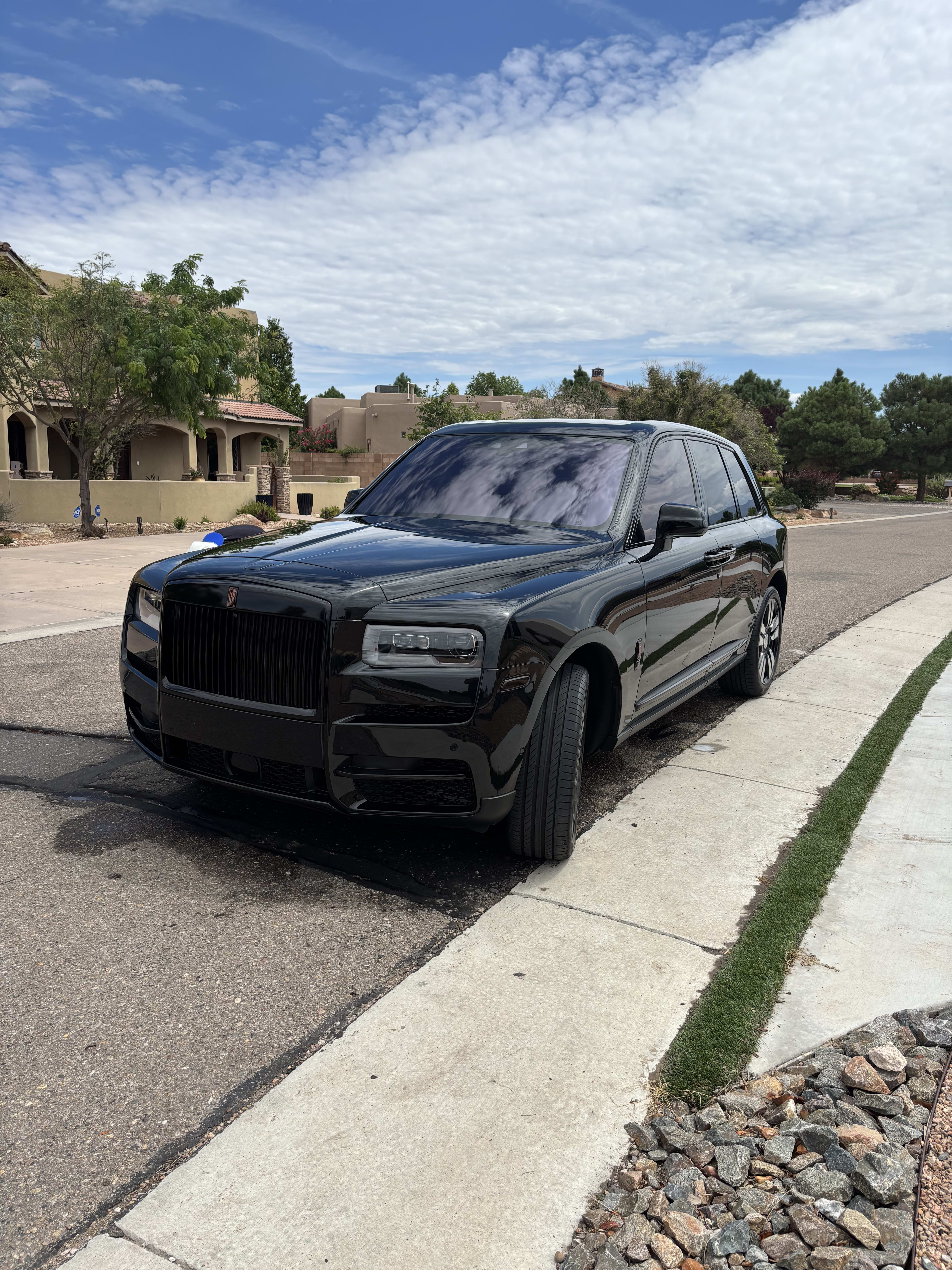 Car detailing service 2