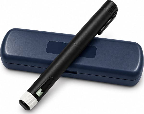 Falk pen and case