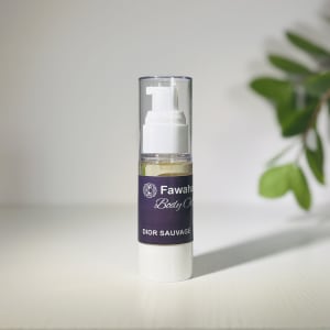 زيت للجسم برائحة سوفاج ديور