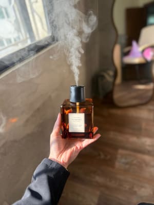 الفواحة العملاقة برائحة خشب الصندل