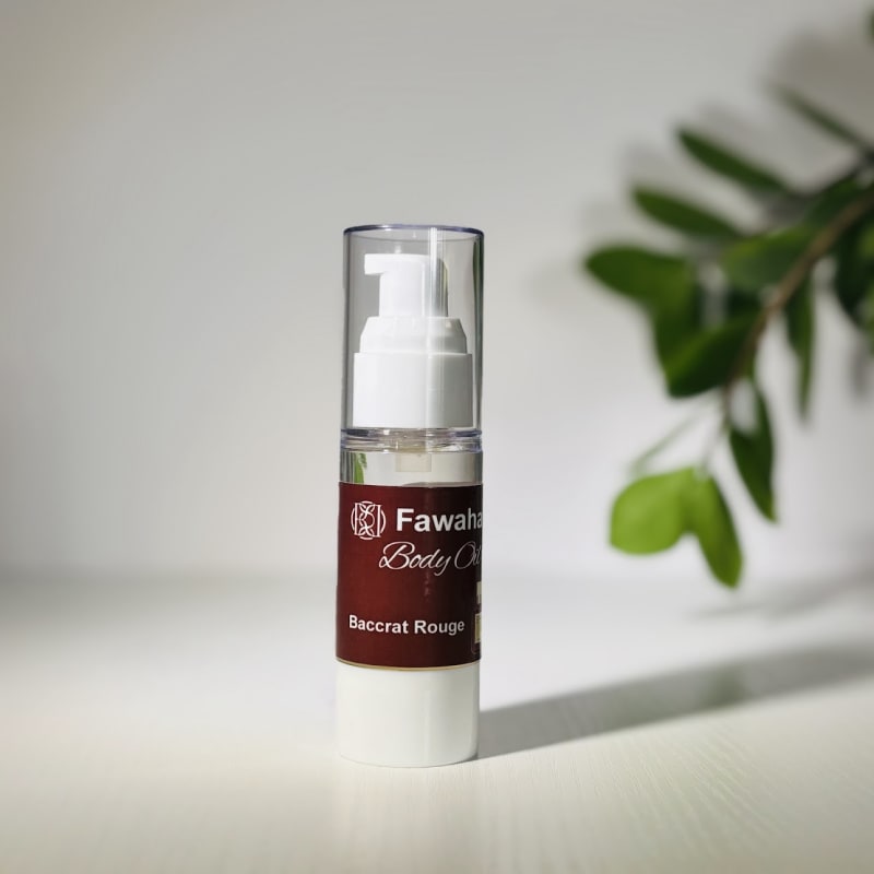 زيت للجسم برائحة بكرات روج