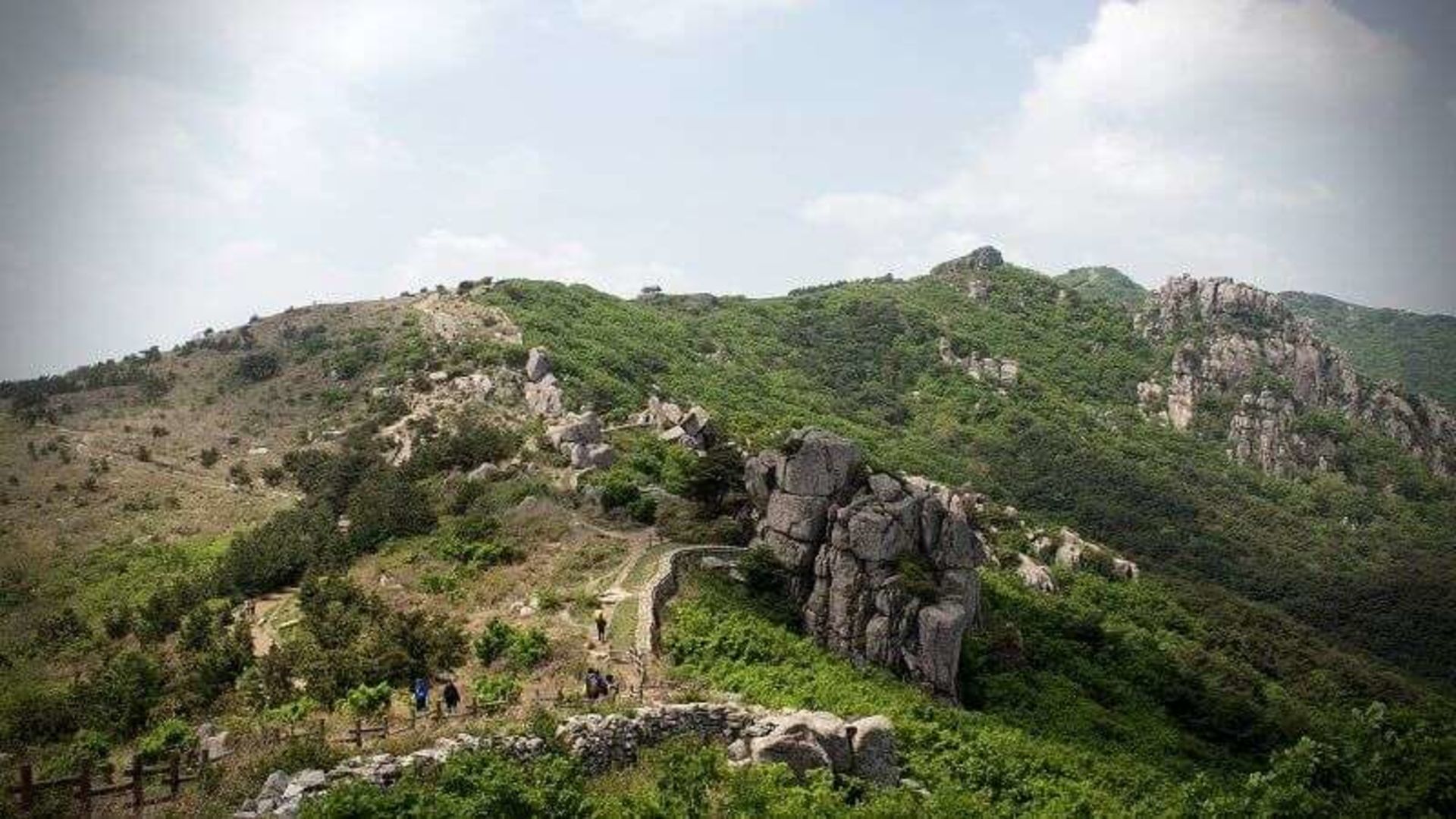 Trekking en Corea del Sur: Una Pasión Nacional para Caminantes
