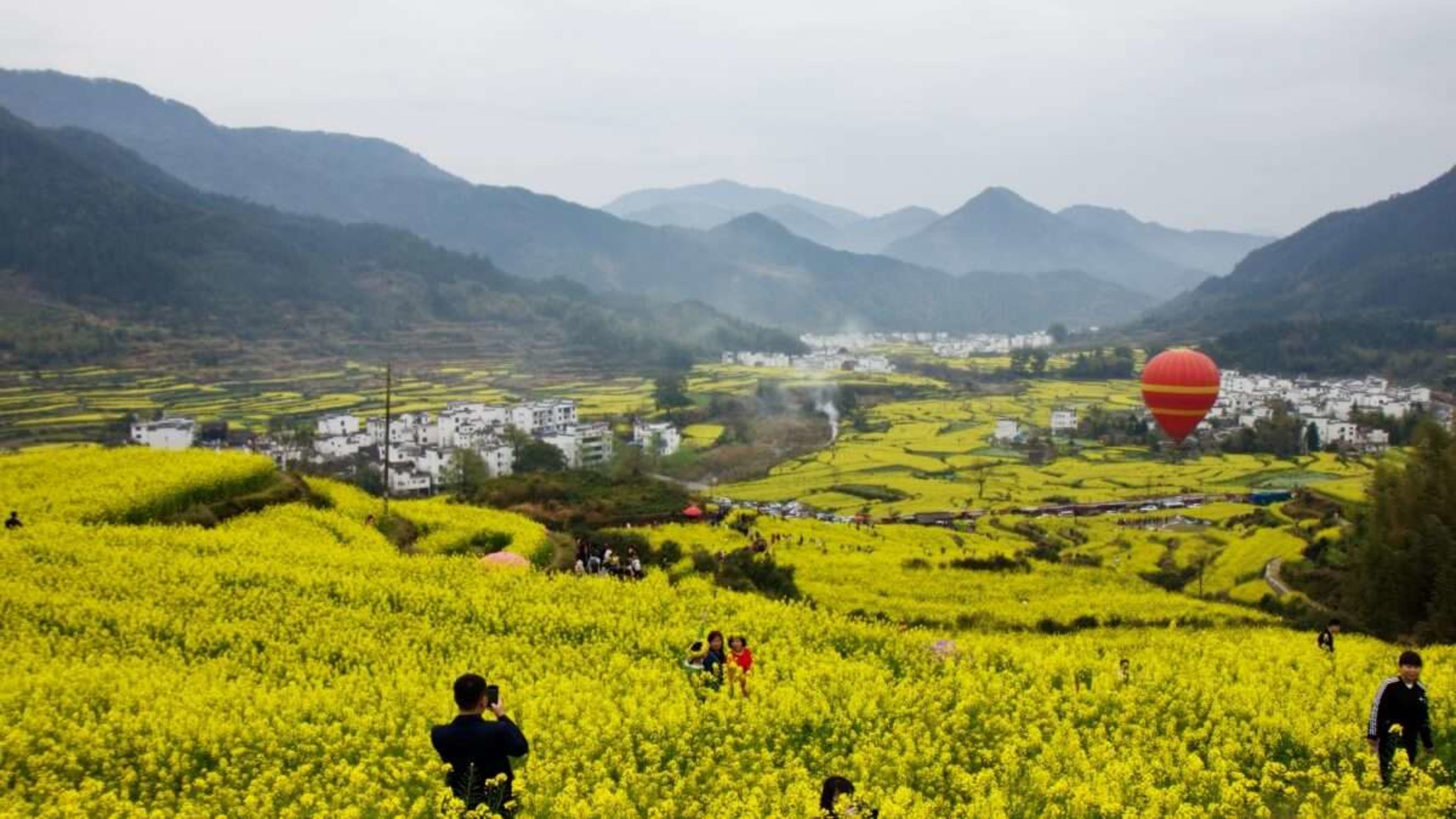 China: Trekking Through the Rapeseed Fields of Wuyuan