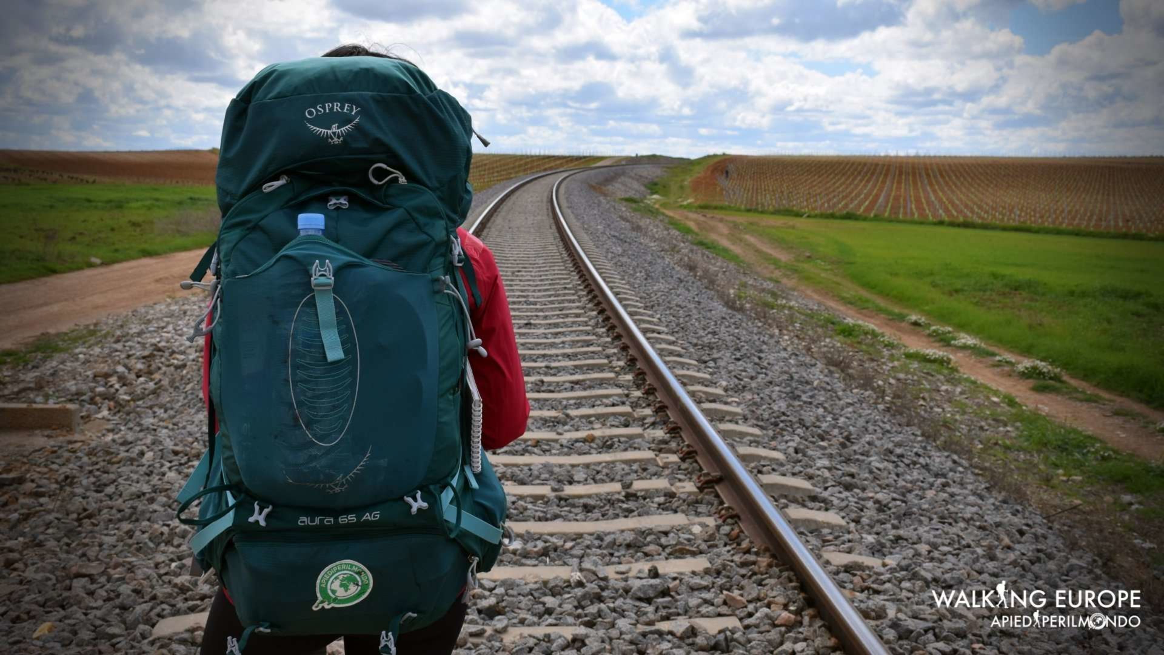 Osprey Atmos AG 65 & Aura AG 65 Backpack Review