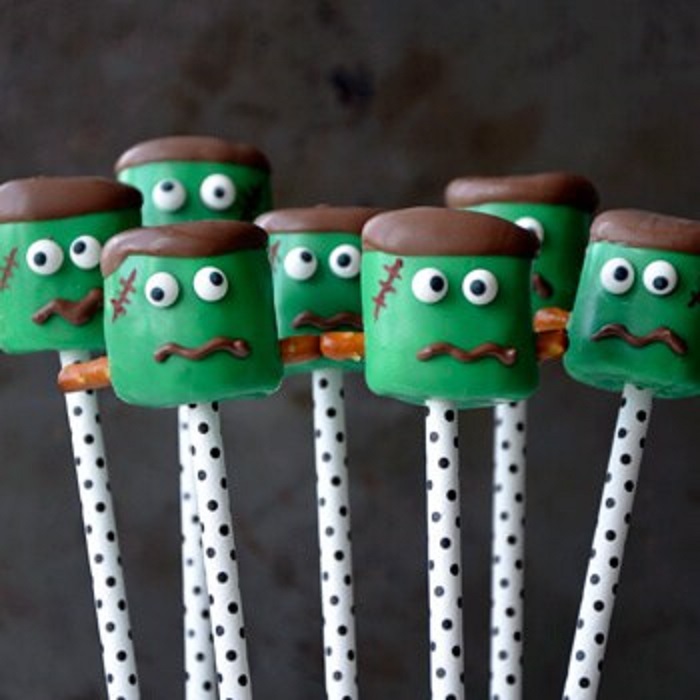 Marshmallow Pops - Halloween Recipes