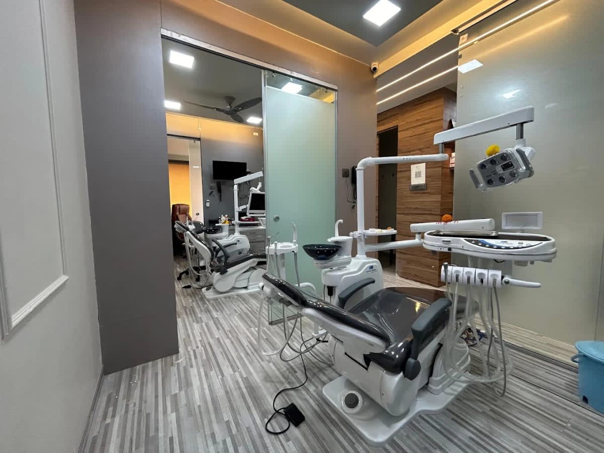Urban Smile Orthodontic and Dental Implant Centre clinic photo