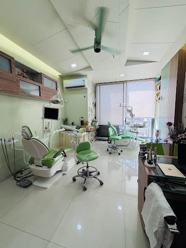 Eternal Smile Multispeciality Dental Clinic clinic photo