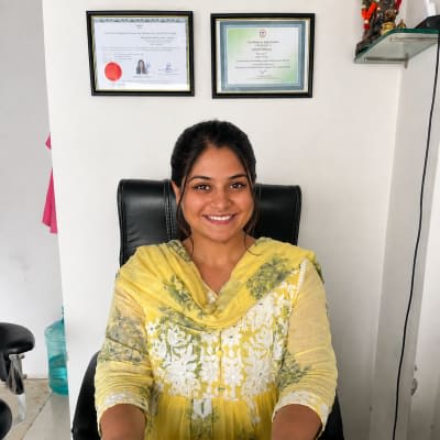 Dr. Siddhi Bhole