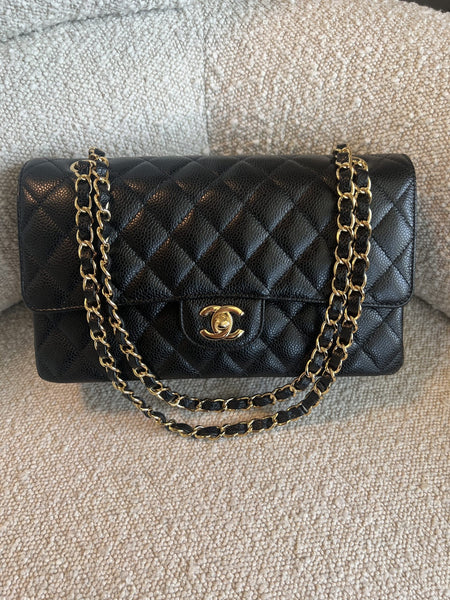 Chanel Classic Flap Medium Caviar Preto