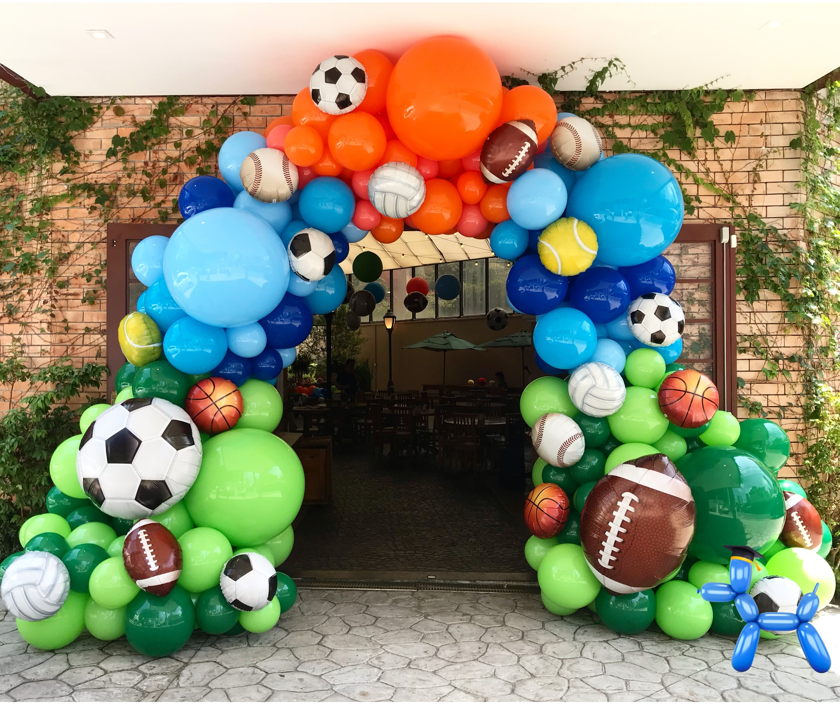 Arco orgânico esportivo — Balões Lucrativos