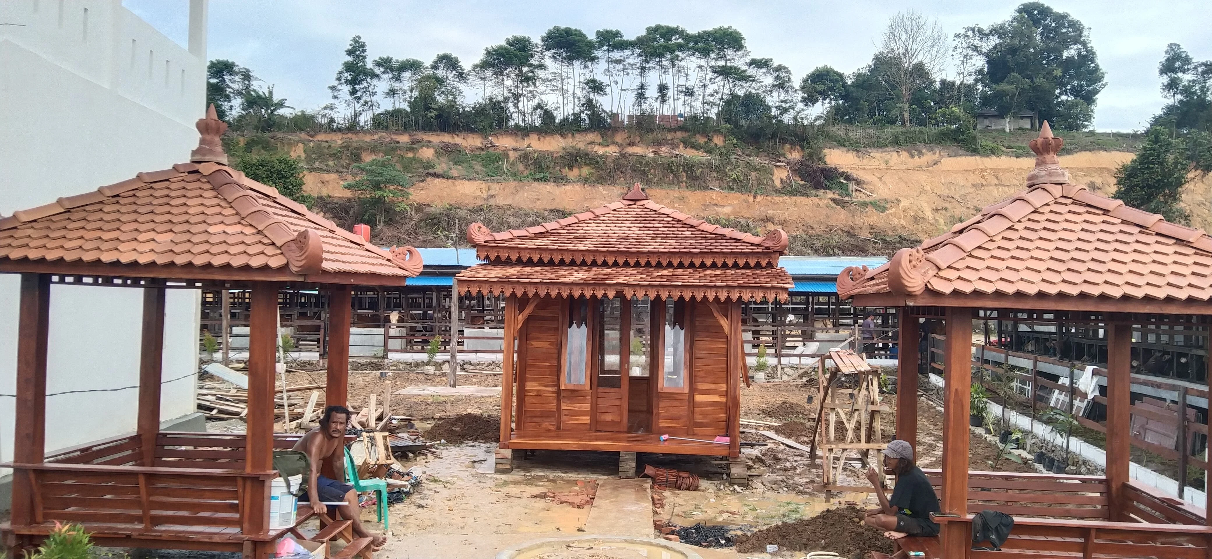 Rumah Kayu Gazebo Kalimantan