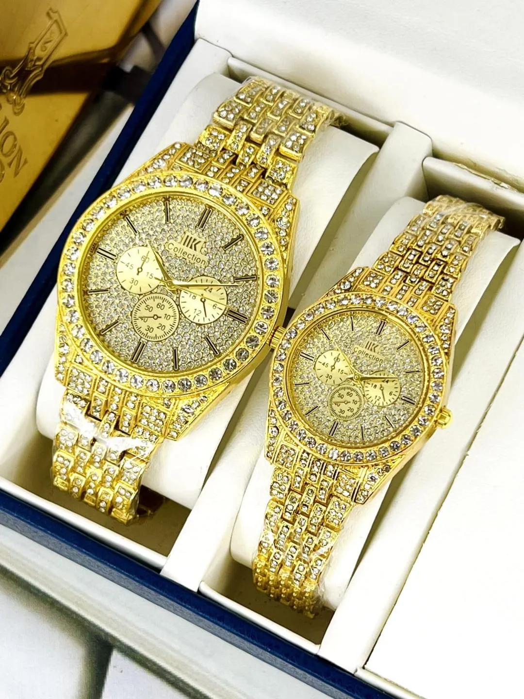Unisex Golden Quartz Couple Watches Set – Stainless Steel, Water Resistant | Klyxona