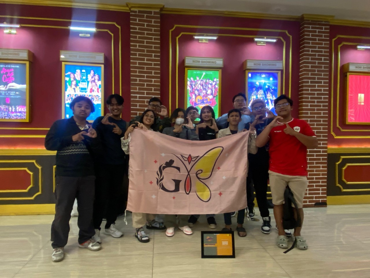 GiFriends